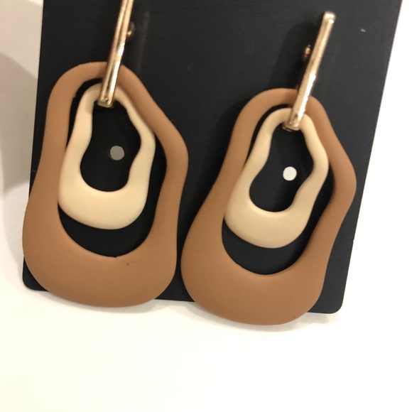 Jewelry - Geometrical Two Tone Earrings